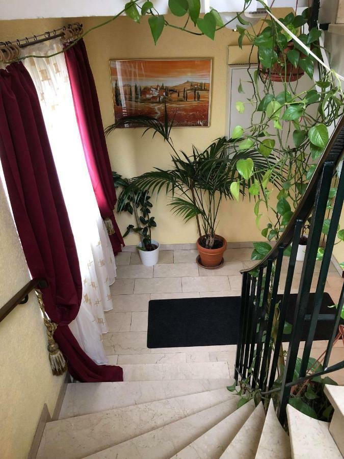 Hotel Zum Taunus Eppstein Ngoại thất bức ảnh